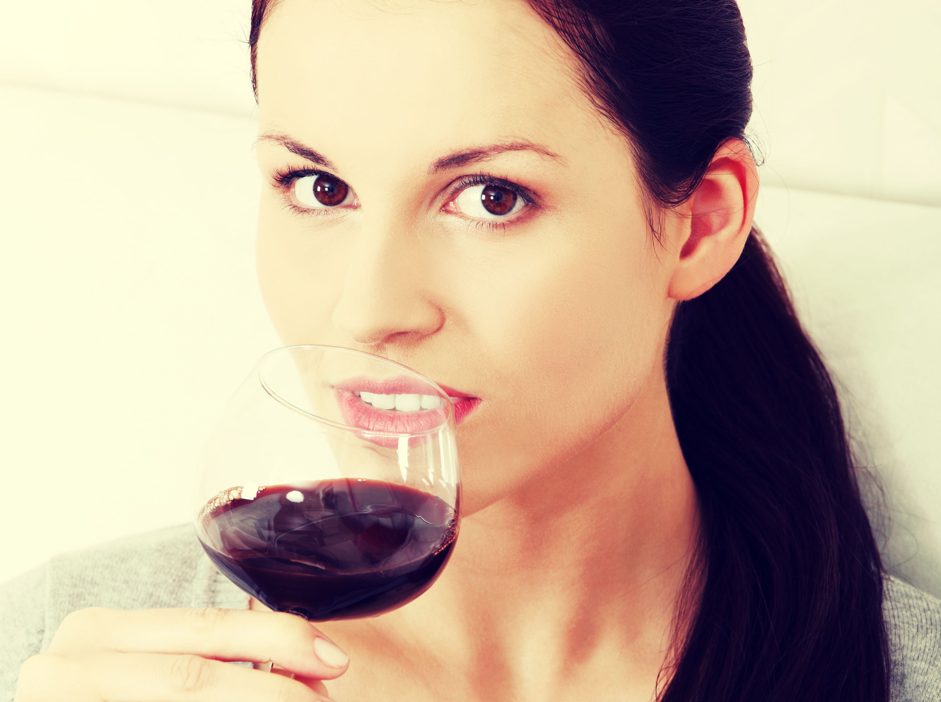 Czerwone wino zmniejsza ryzyko próchnicy