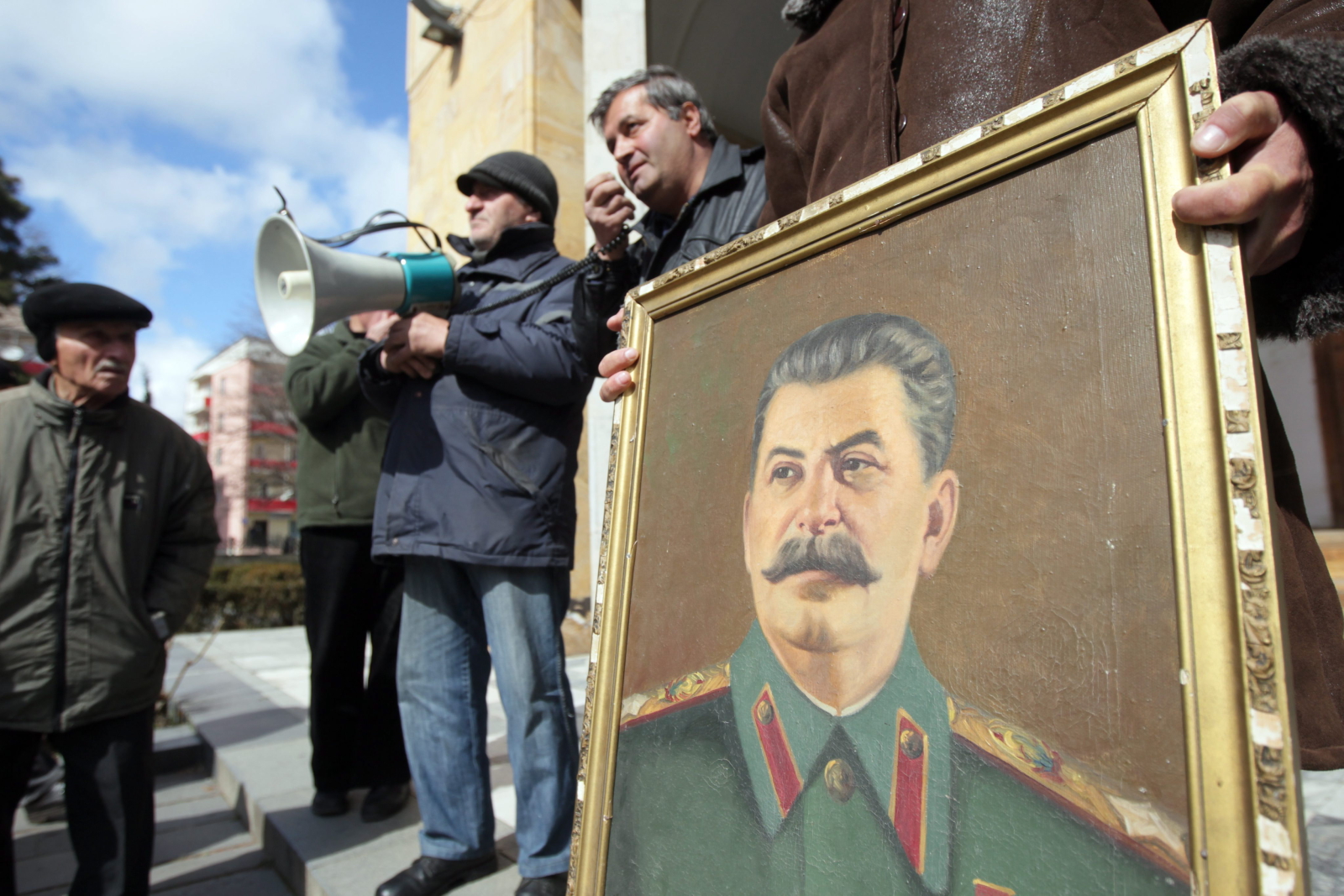 Blok Wschodni Po śmierci Stalina Prezentacja Stalin wiecznie żywy. Tak mu oddają hołd w Gruzji. ZDJĘCIA - Dziennik.pl