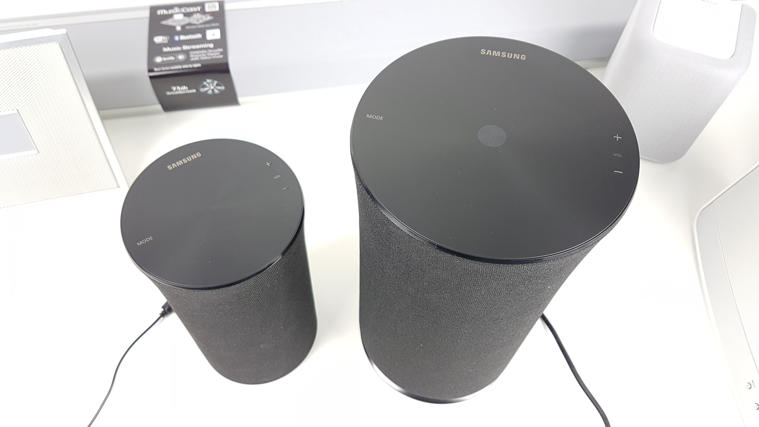 Samsung R5: 360-Grad-Multiroom mit sattem Wumms | Heise online bestenlisten