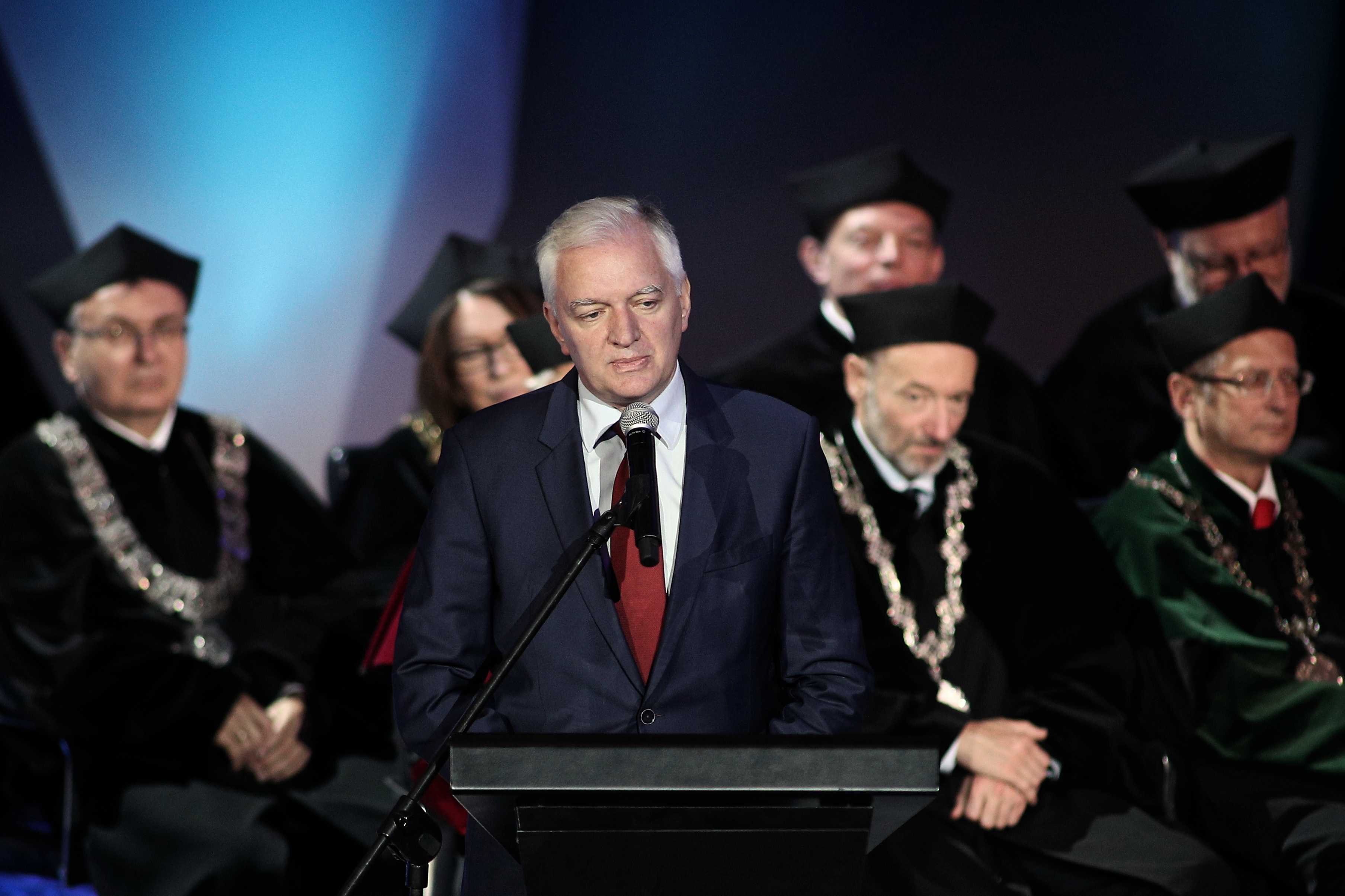 Pod pozorem „umacniania wolności słowa