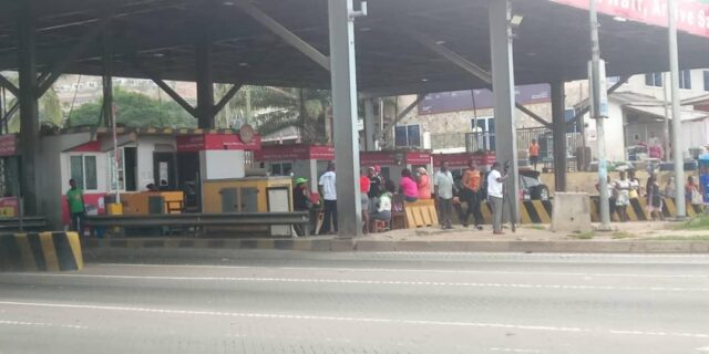 Tollbooth PWDs threaten to occupy the street if...