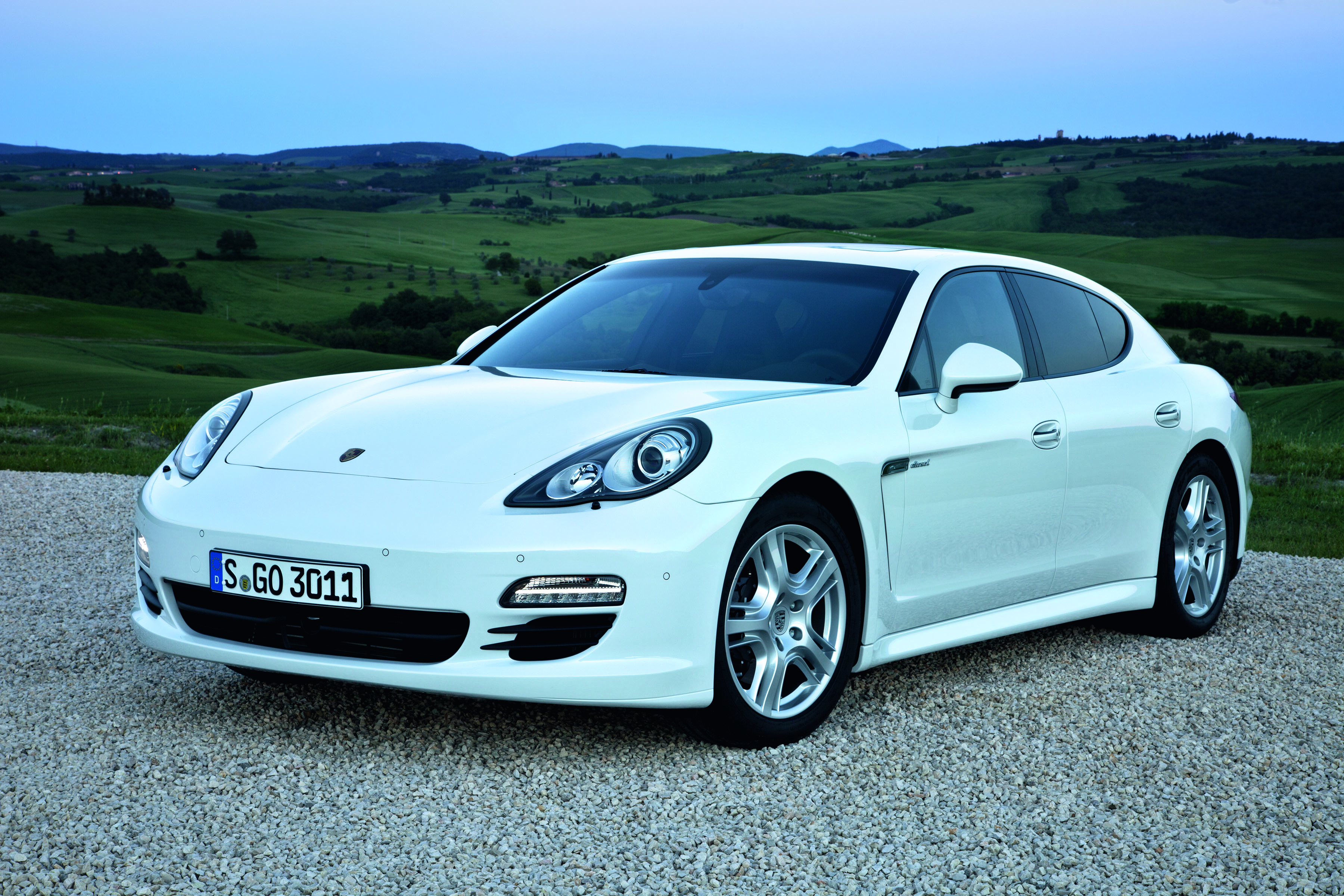 Porsche Panamera testy i recenzje, zdjęcia, opinie, dane