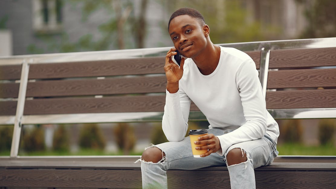 These are 5 reasons men do not vent to their wives or girlfriends