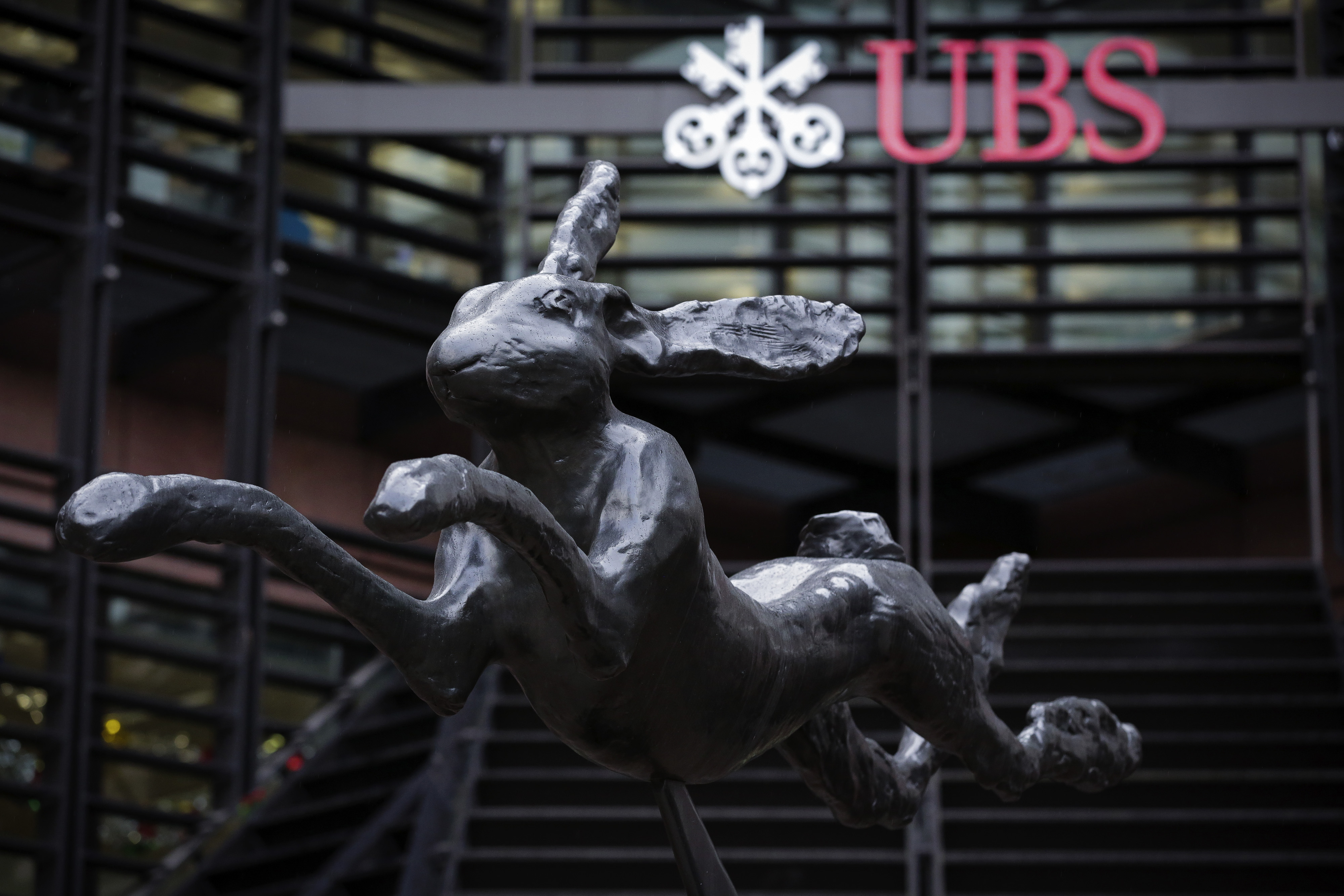 UBS i Credit Suisse chcą przenieść część usług do Krakowa i Wrocławia -  Forsal.pl