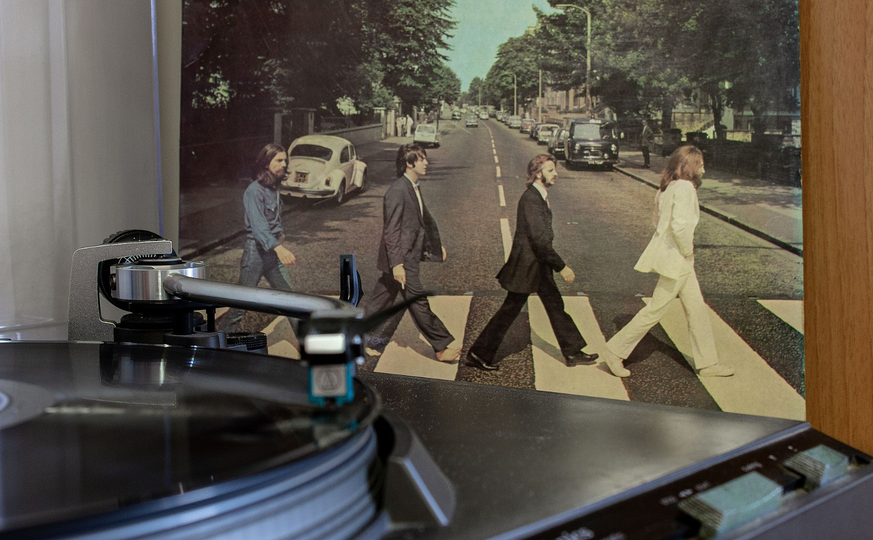 Fotografia The Beatles na przejściu dla pieszych ma już 50 lat. To jedno z  najbardziej kultowych zdjęć świata - Dziennik.pl
