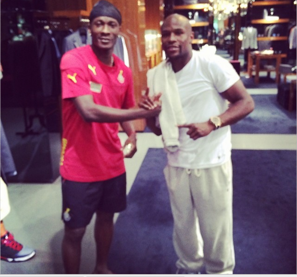 Ghanaians Go Crazy On Discovering Floyd Mayweather Paid $13,900 For His Louis  Vuitton Ghanaian Scarf - Fashion GHANA