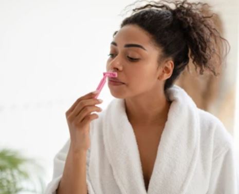 For women: 6 effective ways to shave your facial hair