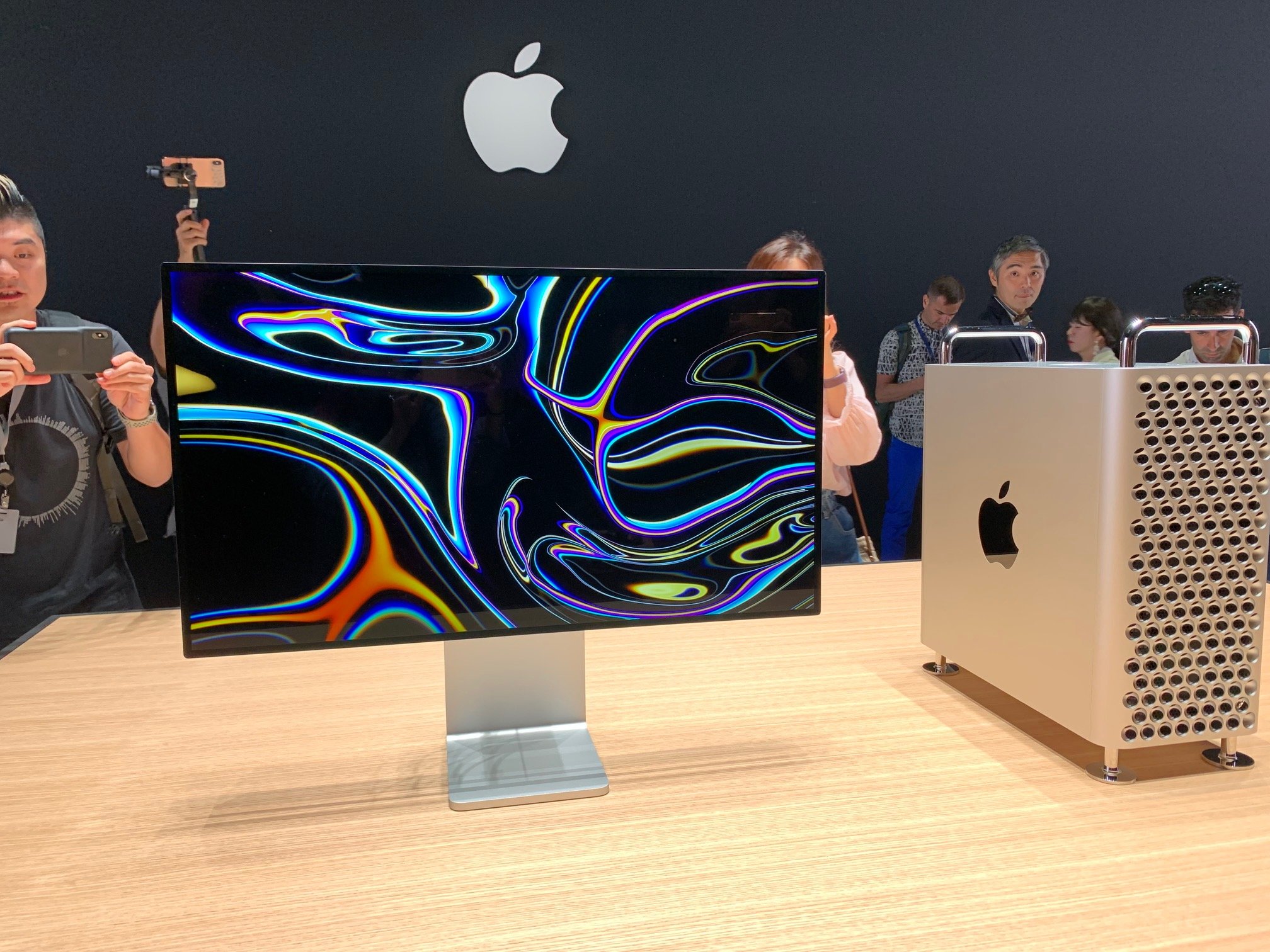 monitor apple 8k