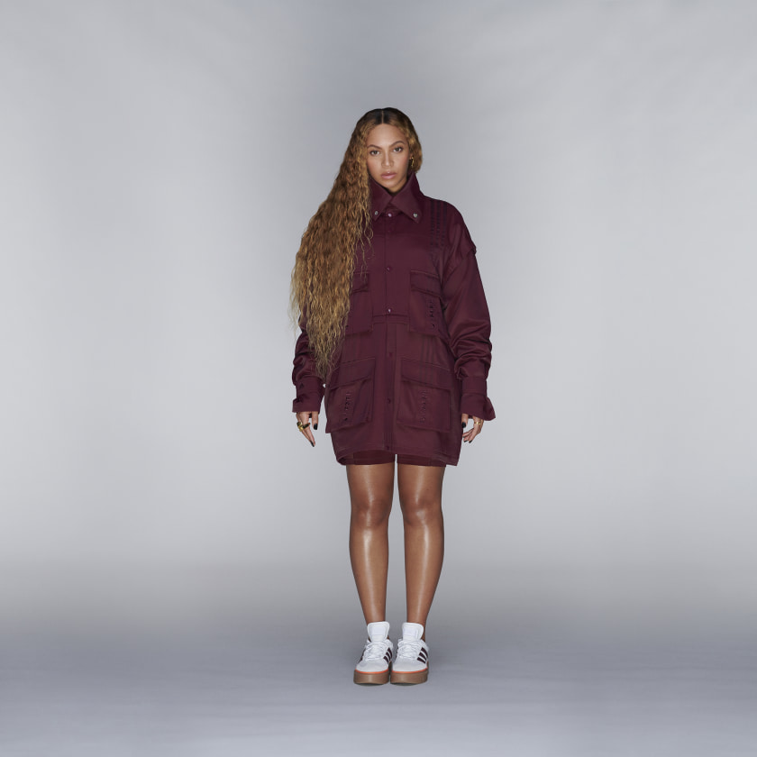 Kolekcja IVY PARK x adidas od Beyonce przypomina uniformy