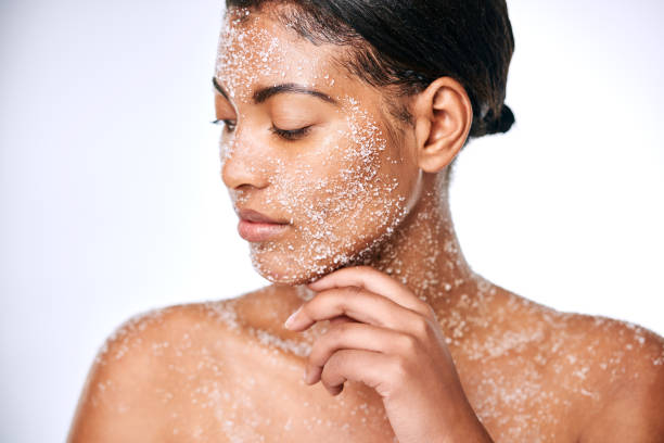 Sugar: Here\'s how to use this ingredient for a glowing skin