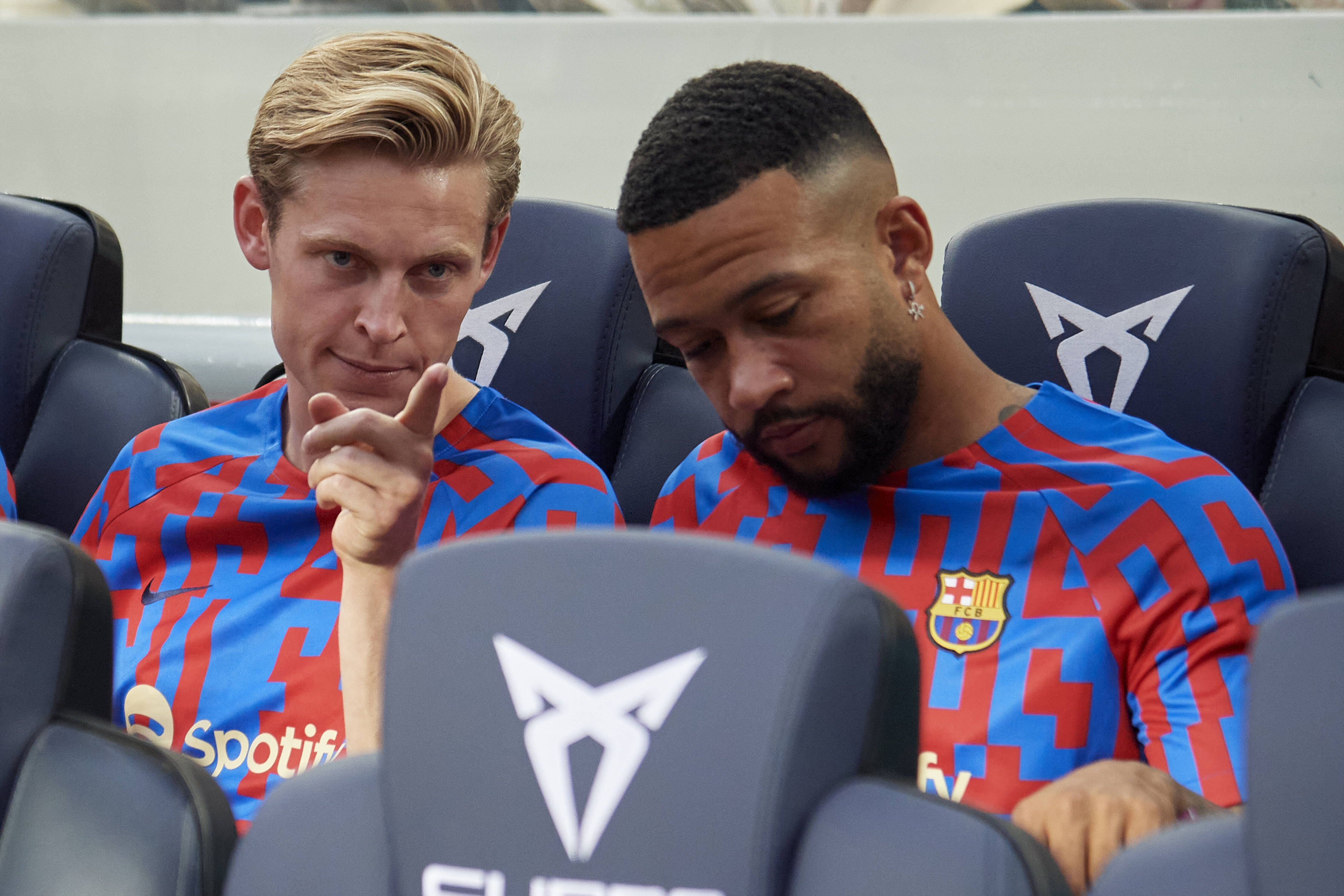 Barcelona's Dutch superstars Memphis Depay and Frenkie De Jong