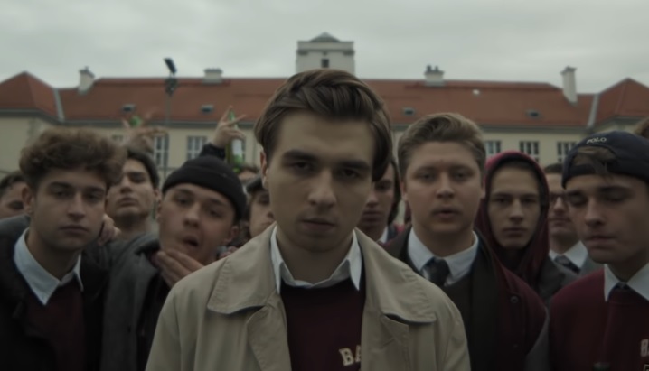 Raper z dobrego domu, którego powinni słuchać dorośli