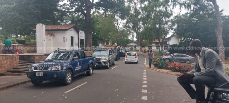 Photos: Police deployed to campus to prevent Vandals protest over suspension of Hall Master &amp; Senior Tutor