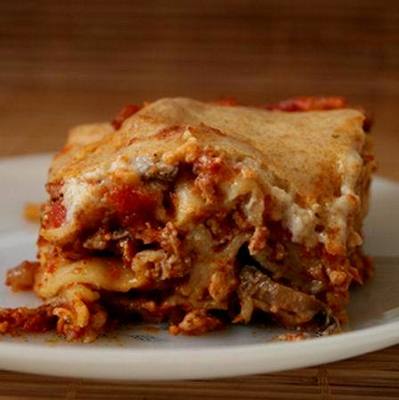 Gombás-húsos lasagne