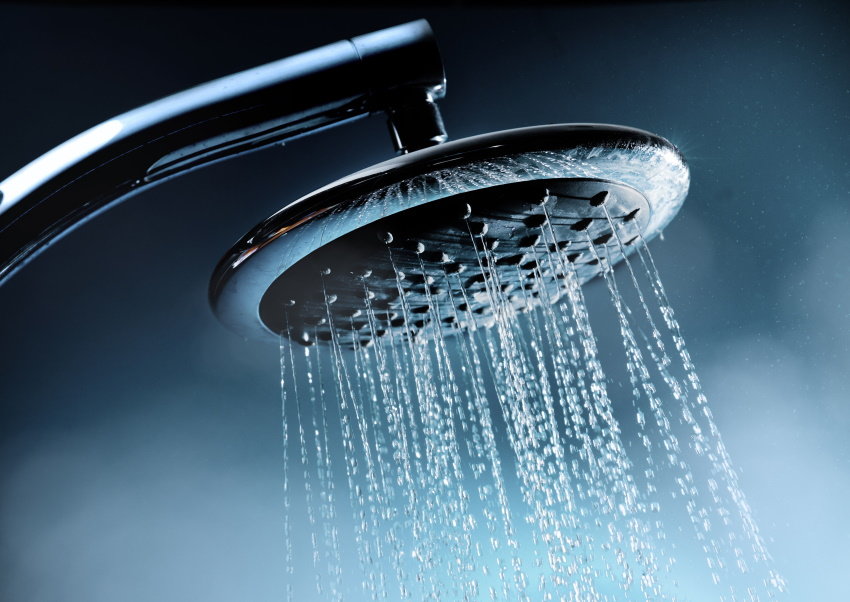 La douche à l'eau de pluie nuit-elle gravement à la santé ?