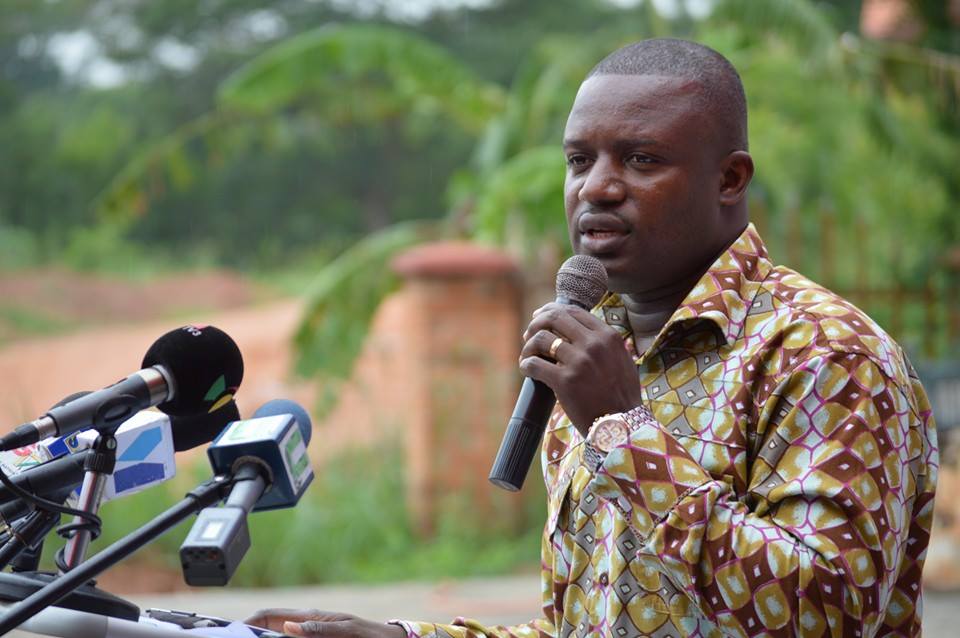 Stop blaming Mahama for your economic mess – Minority slams NPP