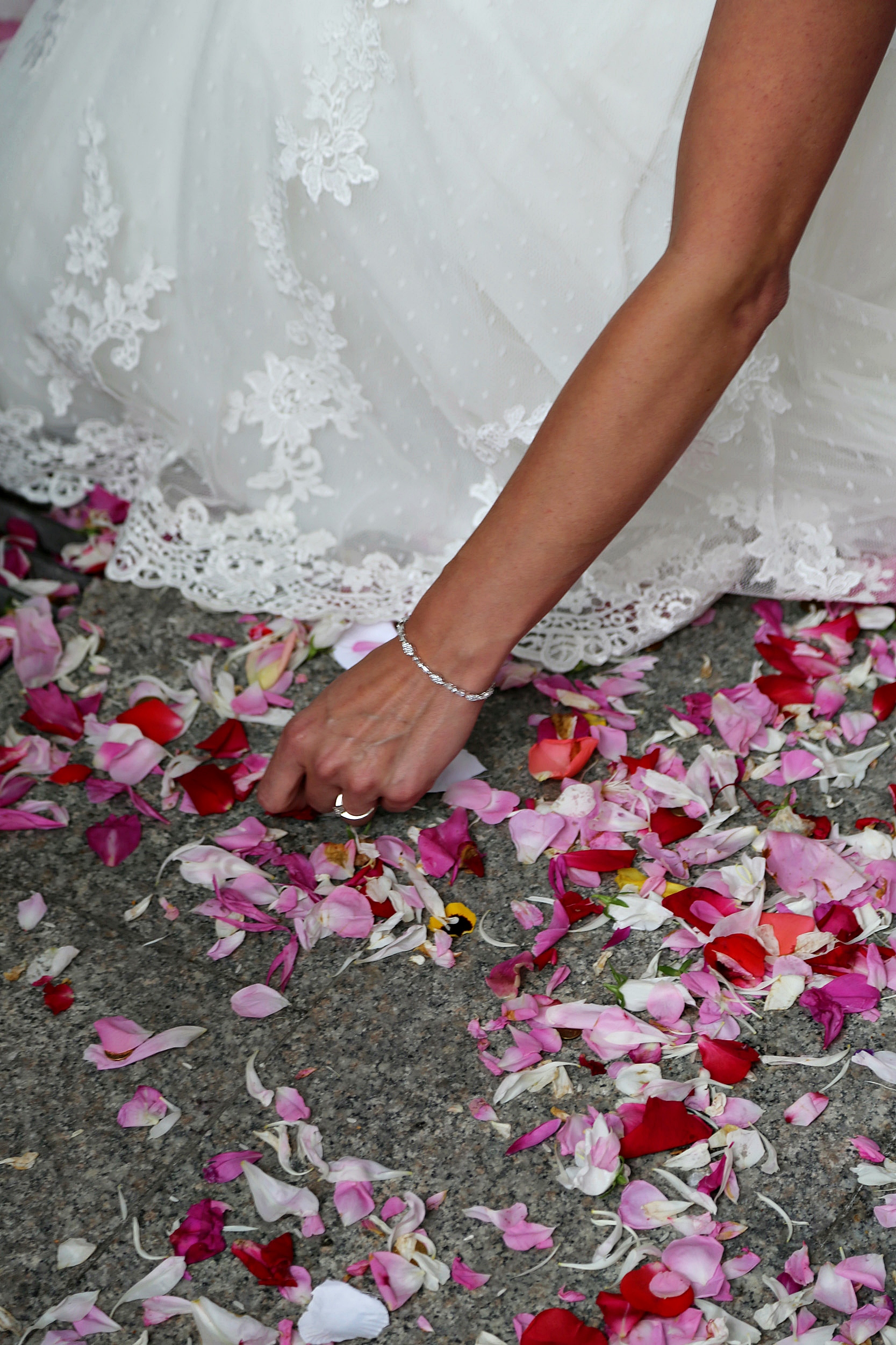 Przesądy ślubne i wróżby ślubne- bukiety, suknia, obrączki, buty - Ślub