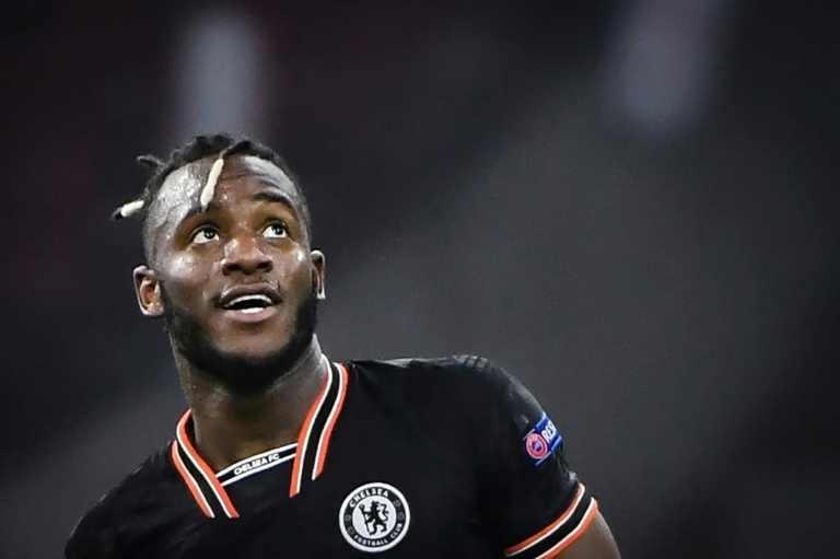 Batshuayi criticised Conte and blamed the manager for his failure at Chelsea