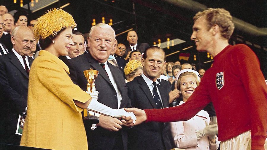 Chelsea, Arsenal, Man United lead tributes following death of Queen Elizabeth II
