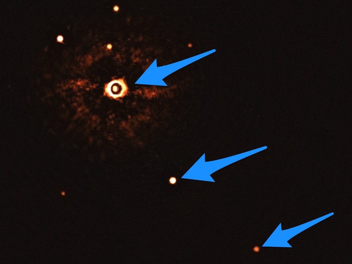 Astronomers reveal the first-ever photo of 2 planets orbiting a