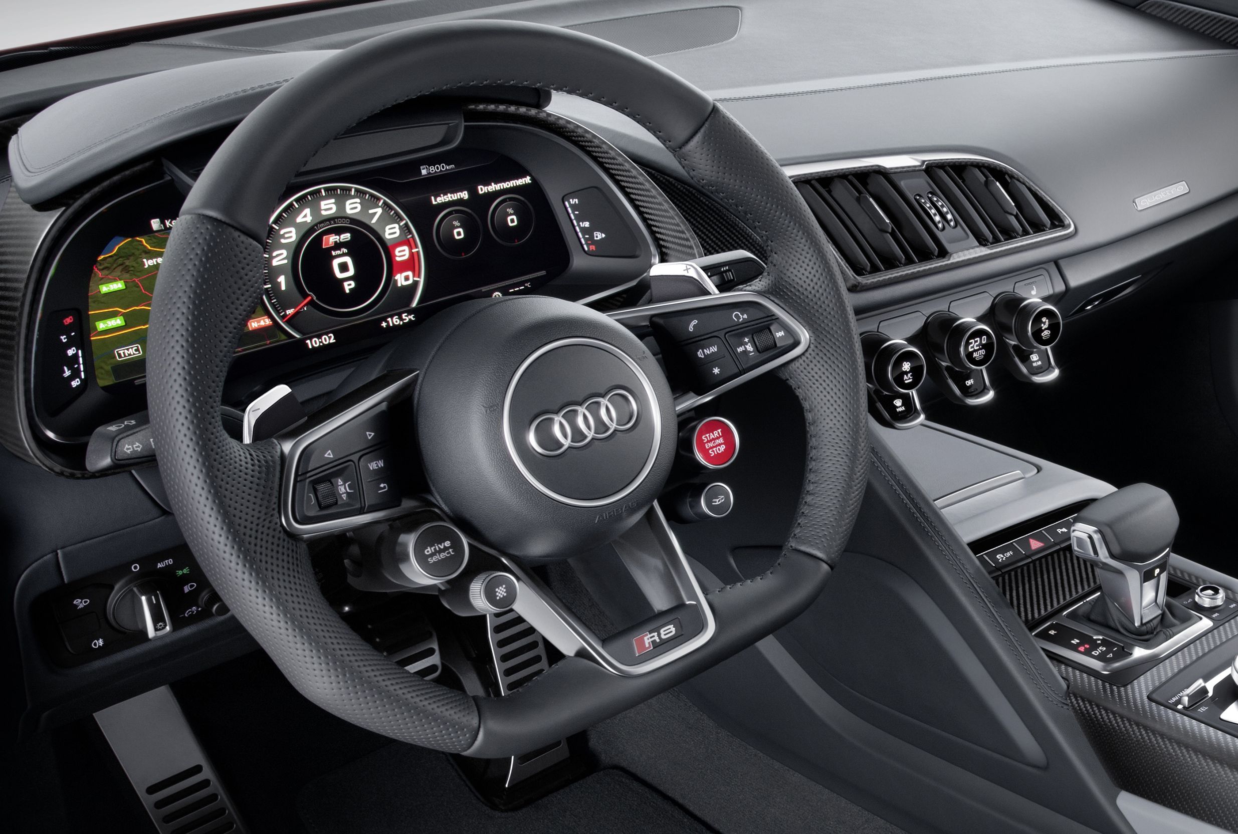 Купить ауди на механике. Ауди р8 2015. Audi r8 v10 механика. Ауди р8 2022 салон. Audi r8 салон.