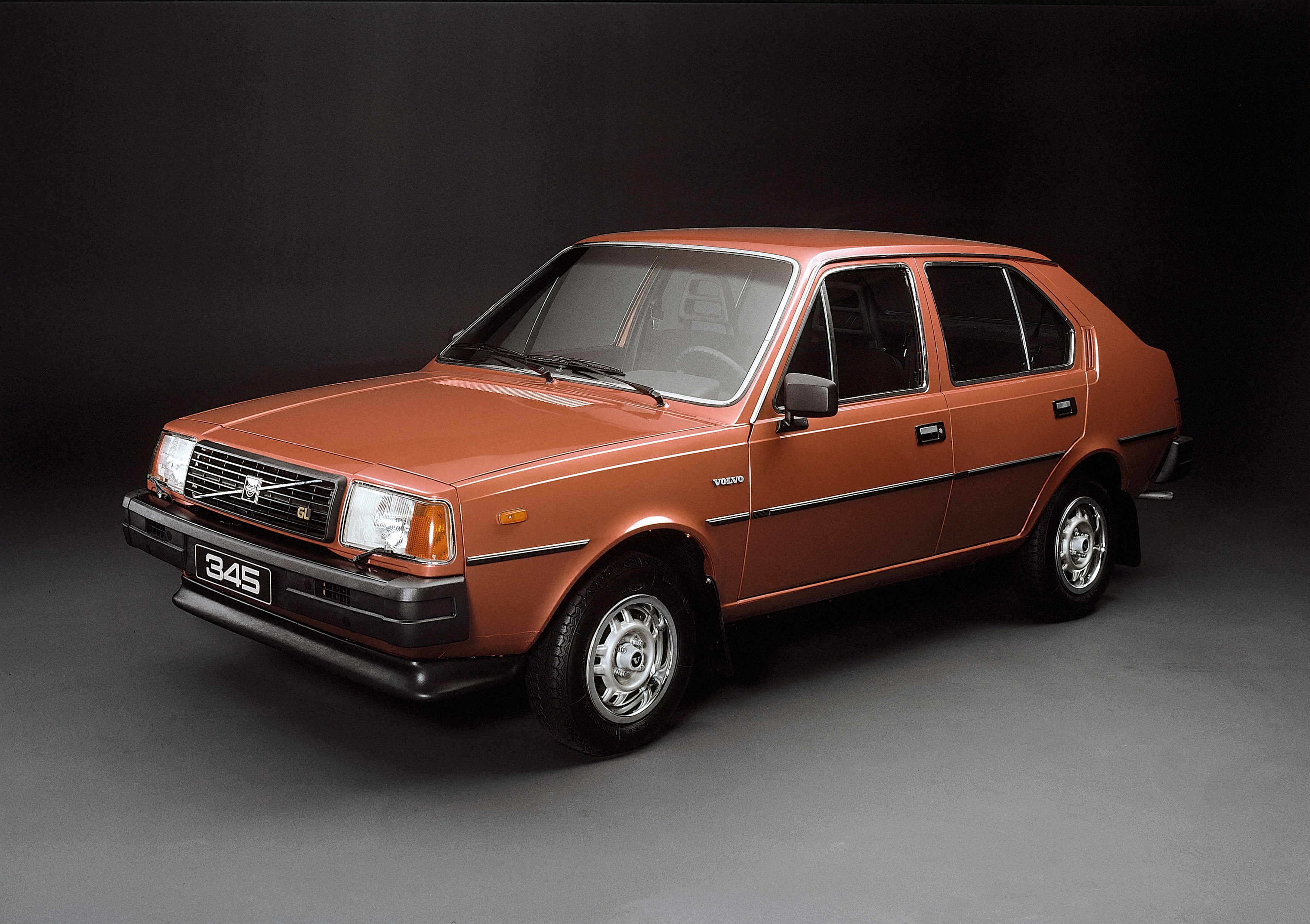 Volvo 80 годов