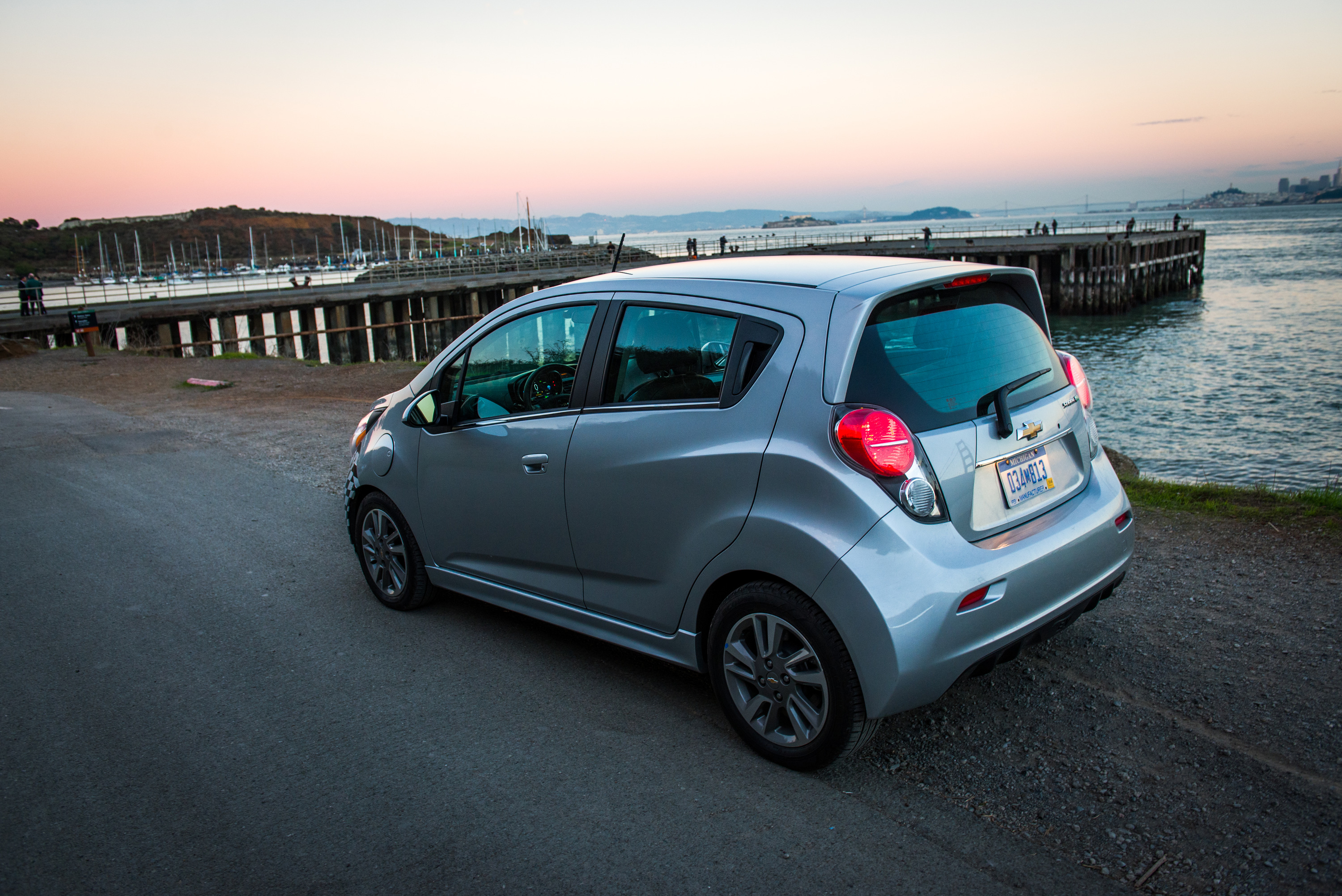 Nowy chevrolet spark EV pędzi do 100 km/h w 8,5 sekundy