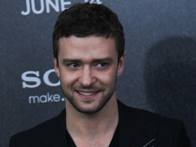 Justin Timberlake i nagi biust Janet