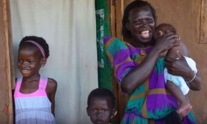 Namata sada živi sa svojom porodicom u Ugandi