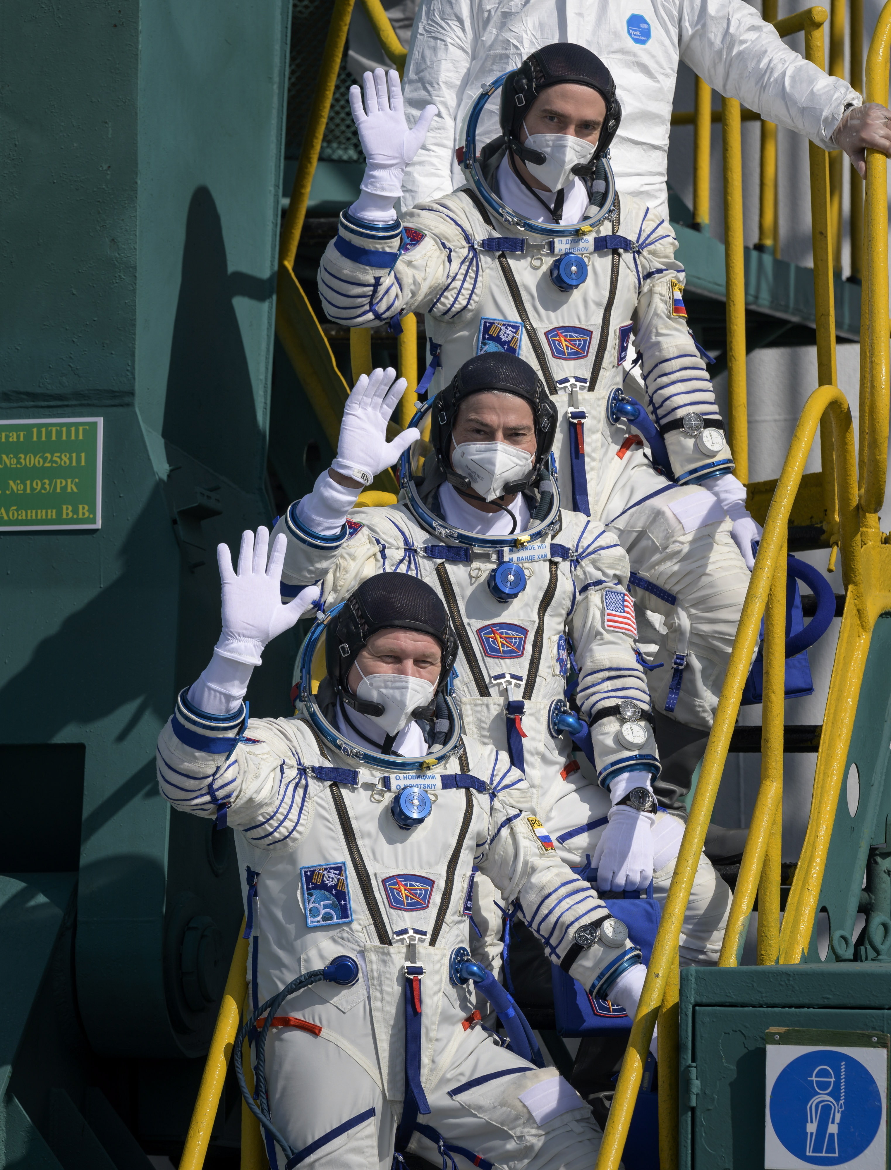 Oroszország azzal fenyeget, nem hozzák le az égből az amerikai űrhajóst -  Blikk