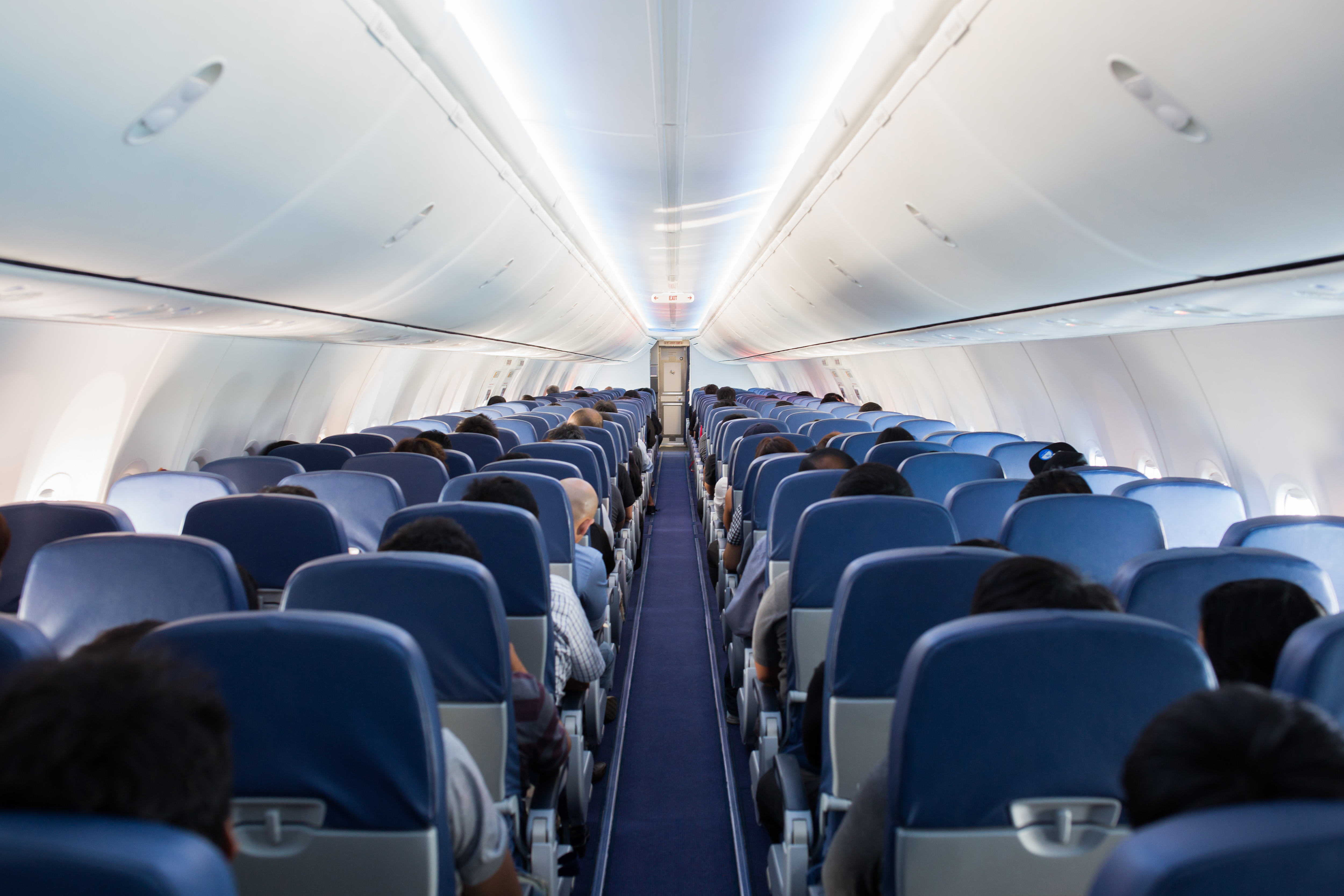 USA. Linie lotnicze mogą zacząć ważyć pasażerów przed odlotem - Podróże