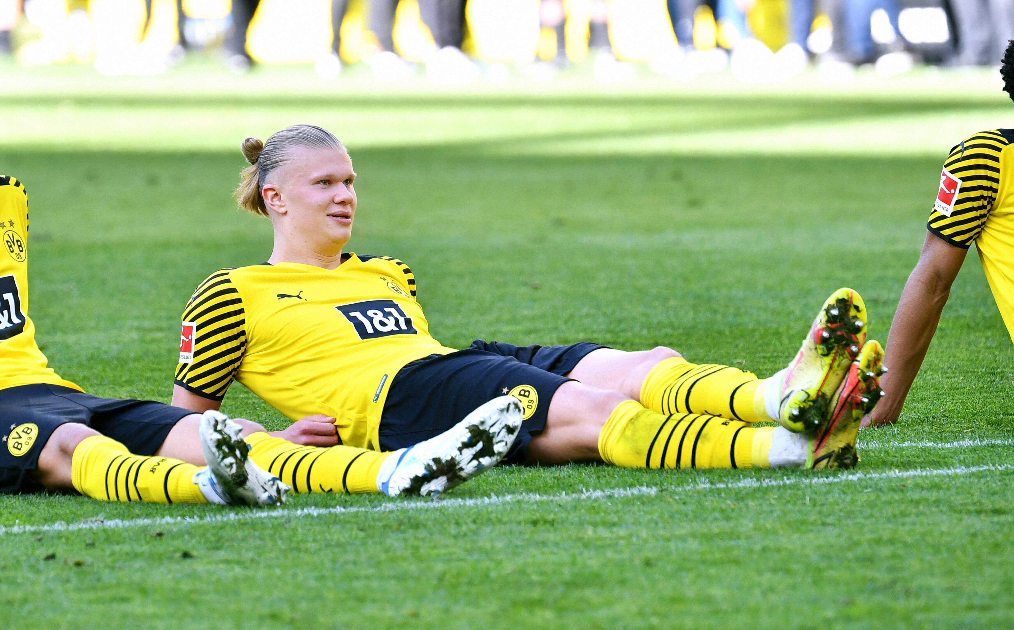 Bassey,  Lewandowski and 2 others set to return to former clubs in the UCL