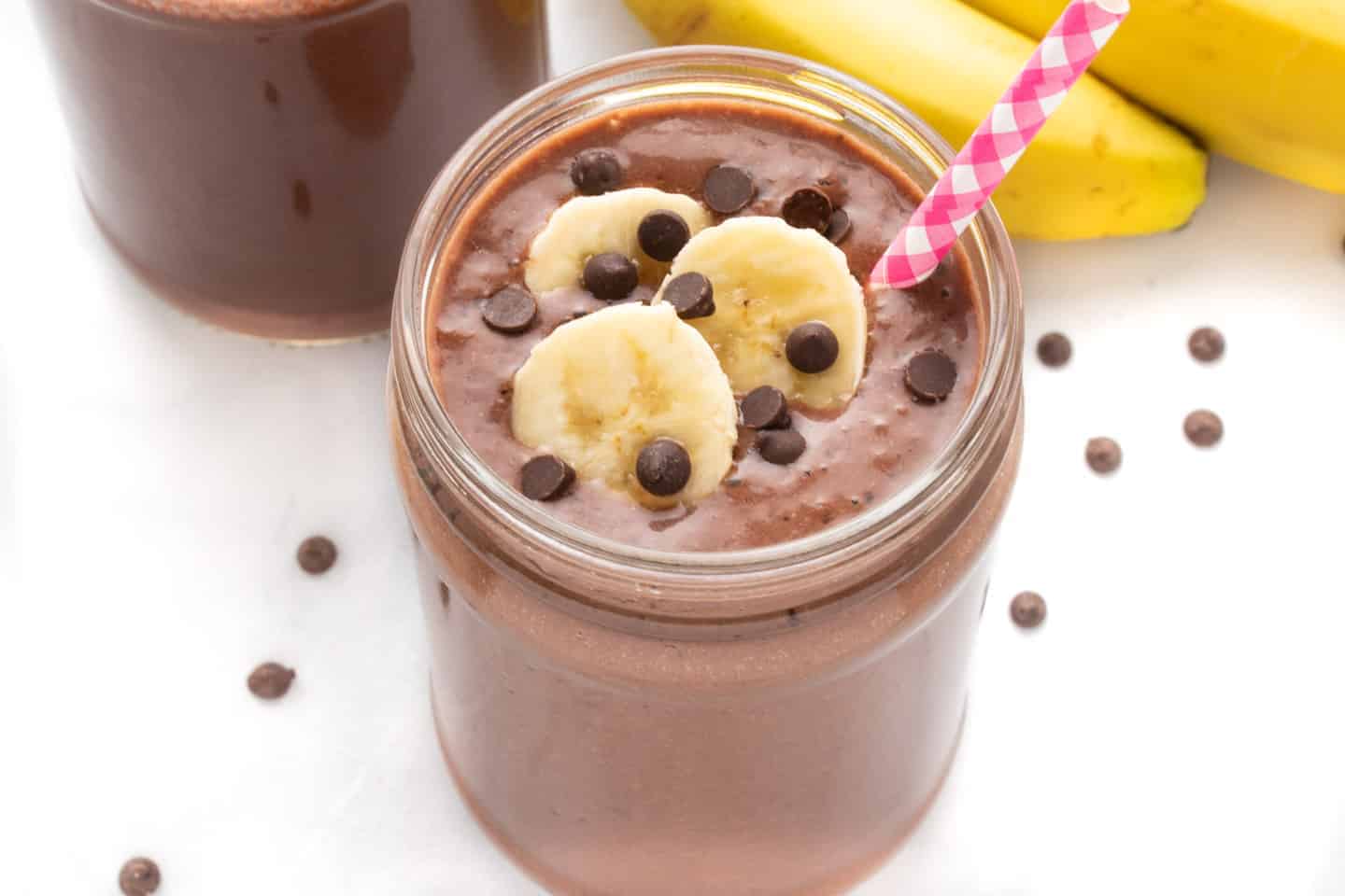 DIY Recipes: How to make chocolate smoothie