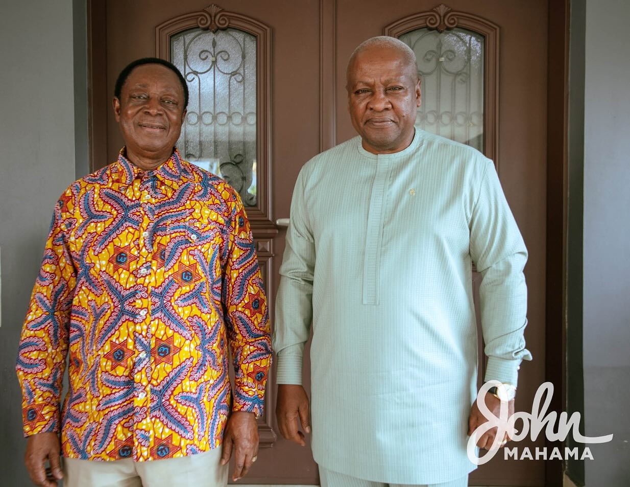 Let\'s come together and work towards the unity of NDC — Mahama courts Duffuor\'s support