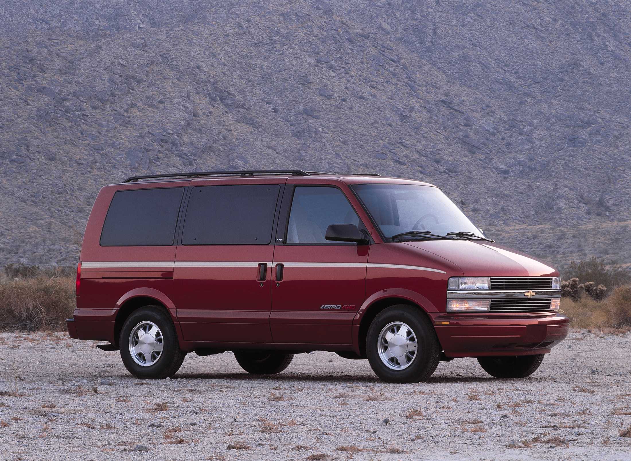 Chevrolet Astro testy i recenzje, zdjęcia, opinie, dane techniczne