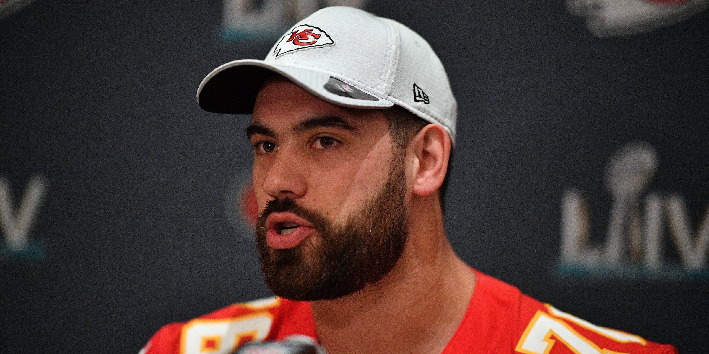 Chiefs' Laurent Duvernay-Tardif wants “M.D.” on his game jersey