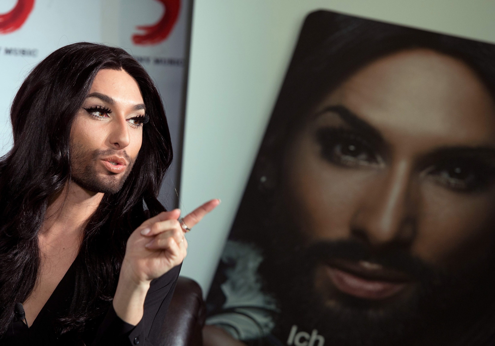 Conchita Wurst promuje swoją autobiografię w Berlinie