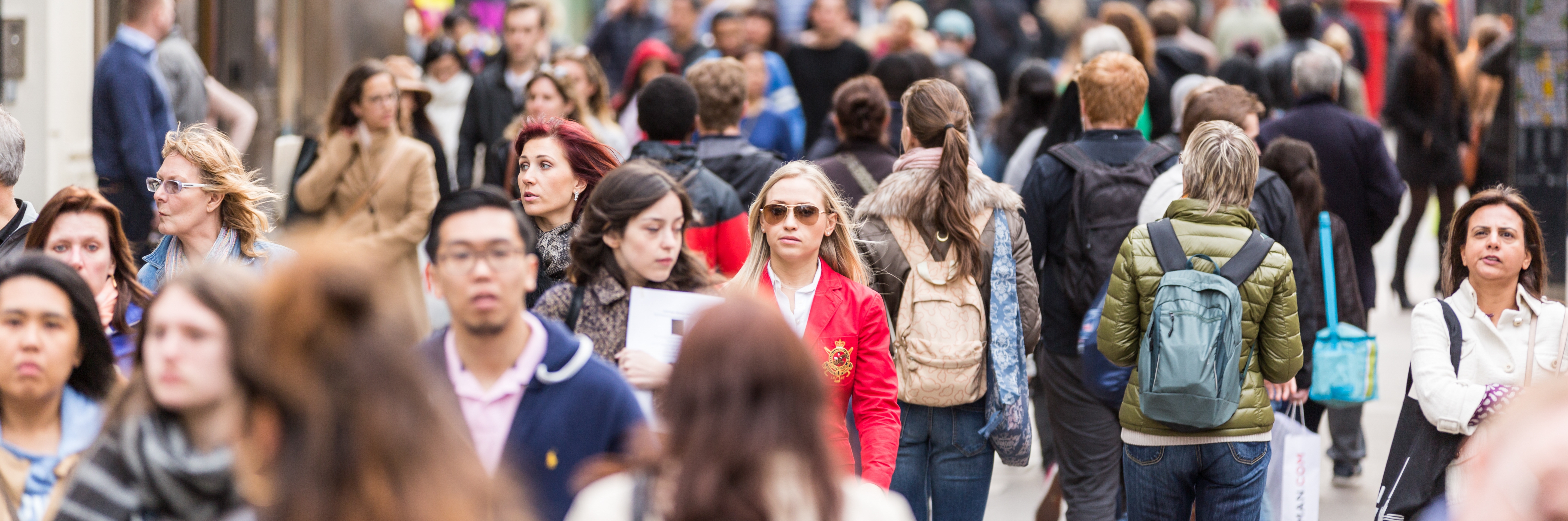 Plotki Fakt: Plotki, życie gwiazd, zdjęcia celebrytów, showbiznes i  rozrywka.