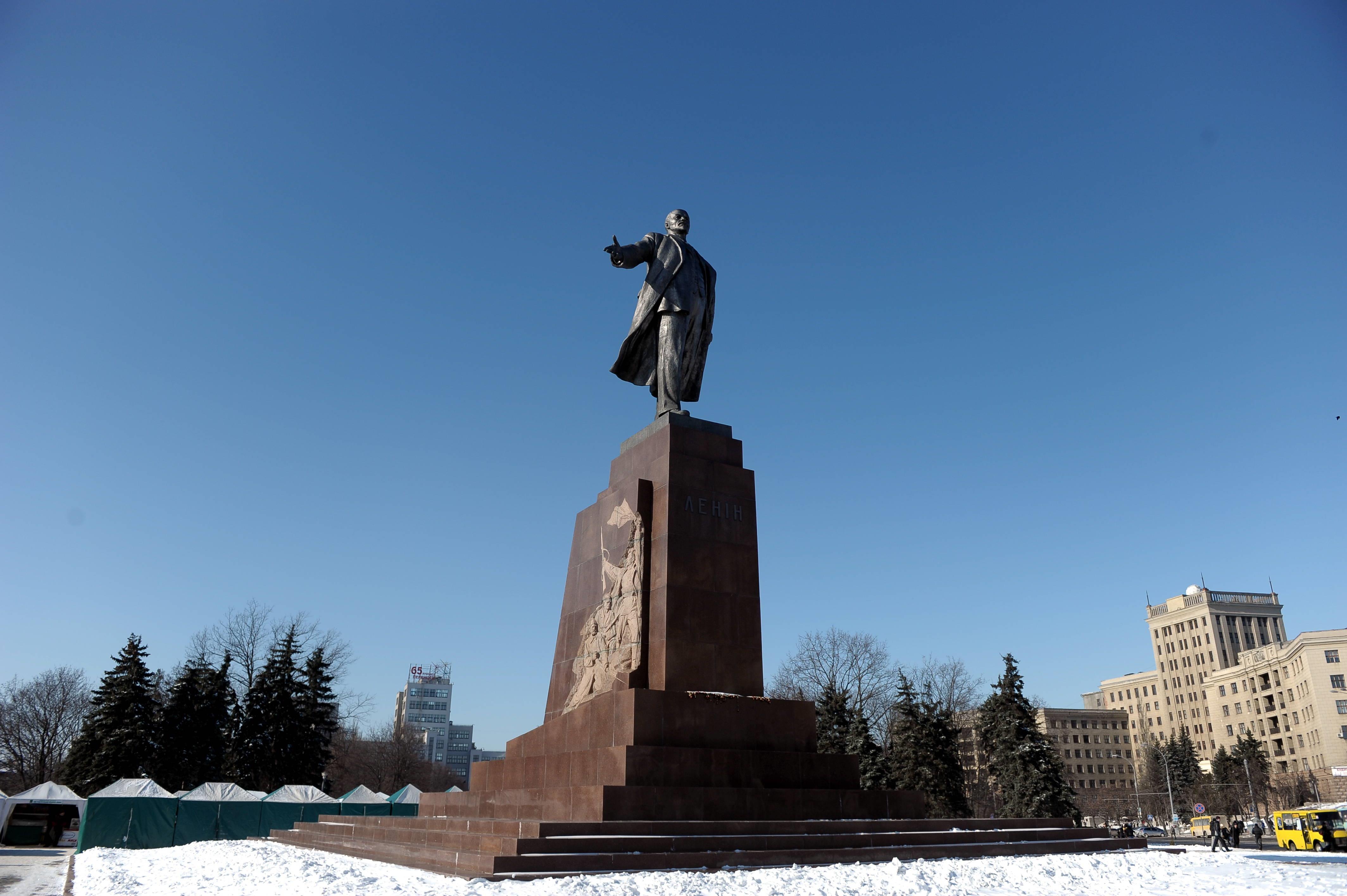 Pomnik Lenina Charków - Newsweek.pl - Świat - Newsweek.pl