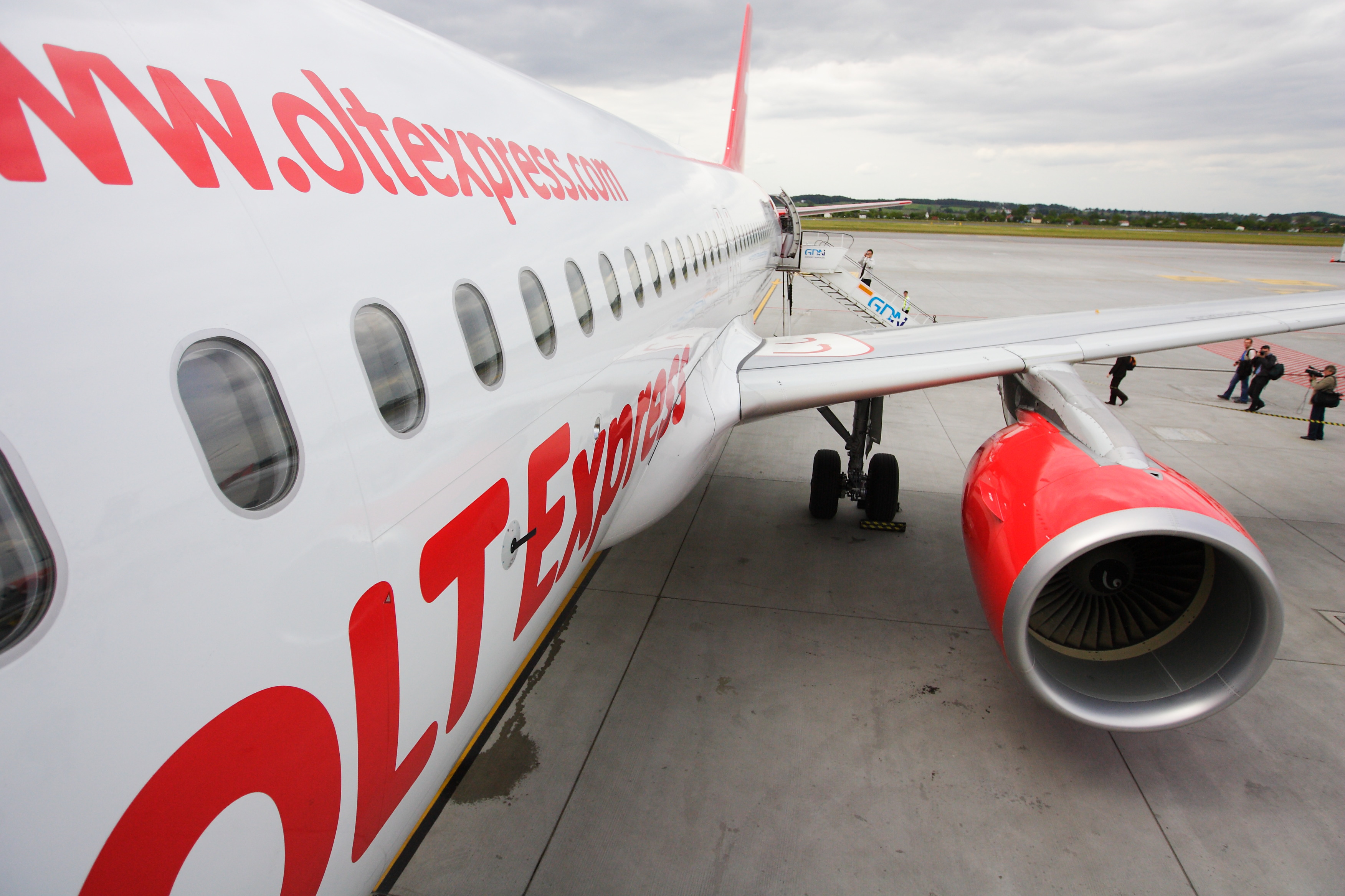 Spółki lotnicze z grupy OLT Express przestały latać - GazetaPrawna.pl
