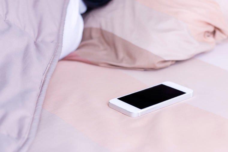 Here's why sleeping with your phone in bed can affect your health | Pulse  Nigeria