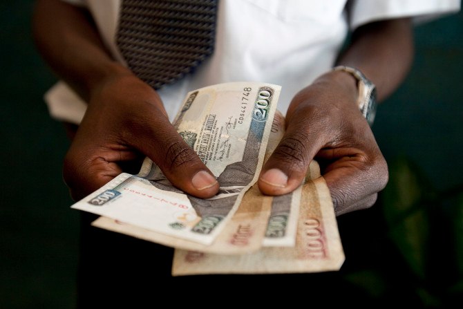 Kenya\'s external debt rises by KSh344.4 billion ($2.58 billion) as weakened shilling takes Its toll