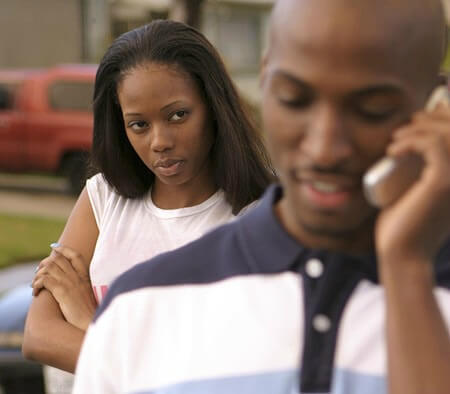 Signs that he\'s cheating on you