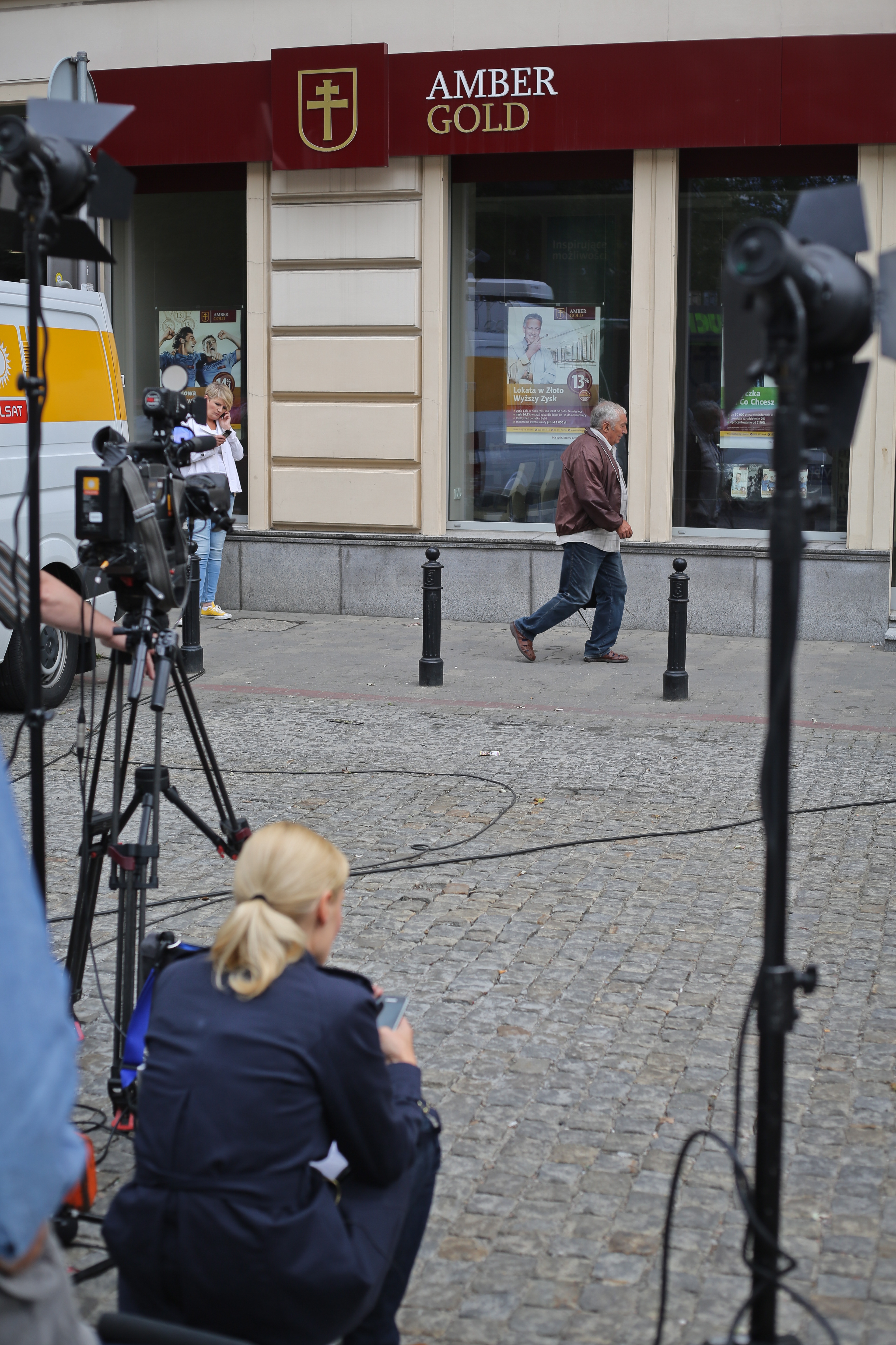 Ta Afera Zyje Polska O Co Chodzi Z Amber Gold Wiadomosci