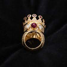 The late Tupac Shakur's ring