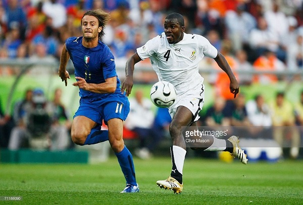Samuel Osei Kuffour against Italy in 2006