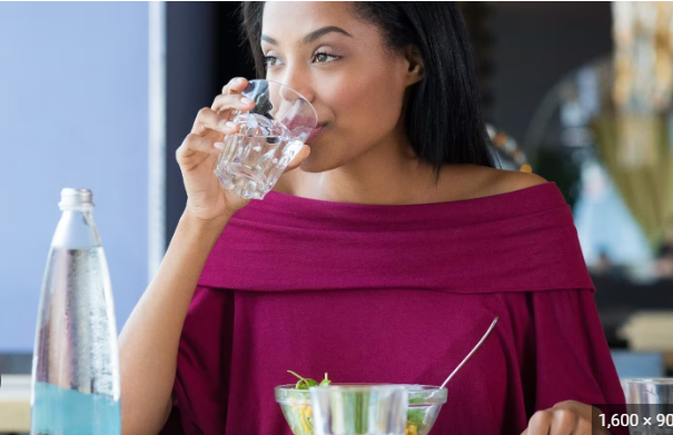 7 unhealthy things you do right after eating that needs to stop