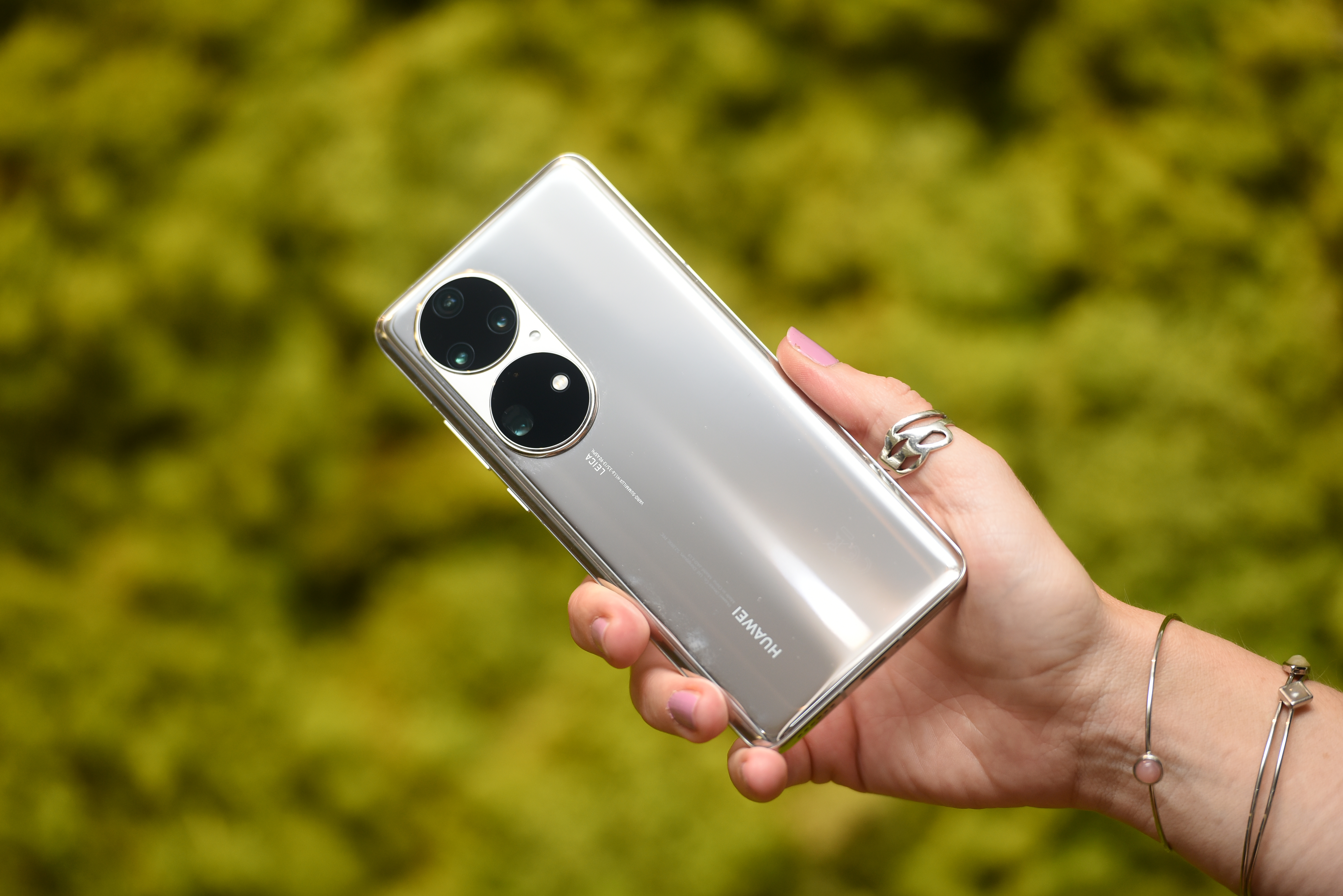 Veliki povratak Huawei P serije - isprobali smo P50 Pro i novi set sjajnih  kamera