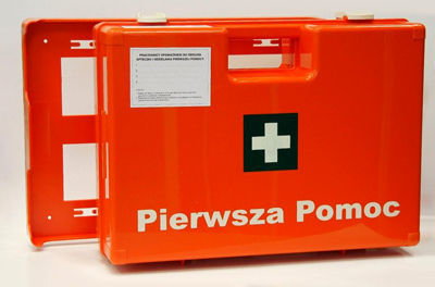 Pk-Mot PRZENOŚNA APTECZKA ZAKŁADOWA TYP K-15 z wieszakiem montowanym na ścianę