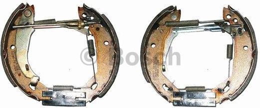 BOSCH Zesatw szczęk hamulcowych 0 204 114 500